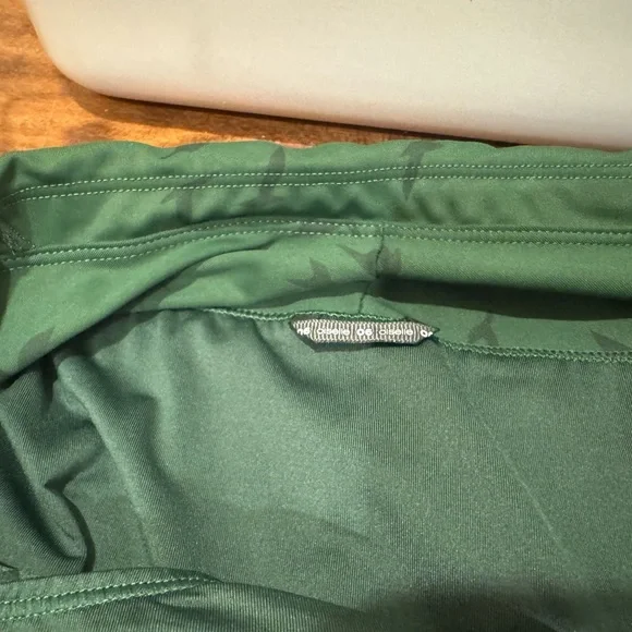 Oiselle Green Athletic Shorts - Picture 4 of 5